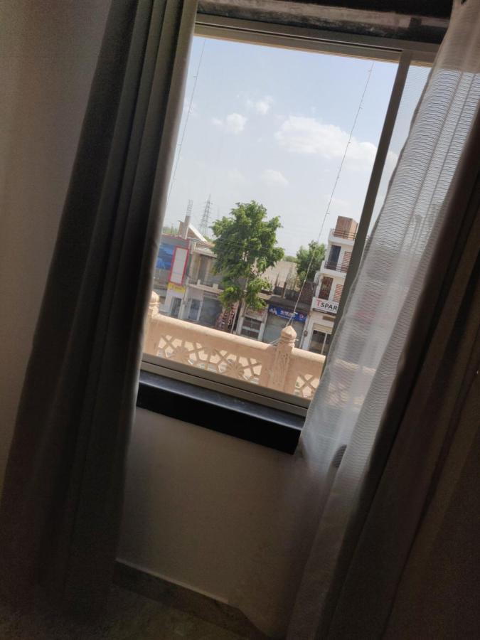 Hotel Virasat By Bookingcare Chhatarpur Esterno foto